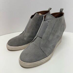 Linea Paolo Anna Wedge Sneaker size 8 women’s